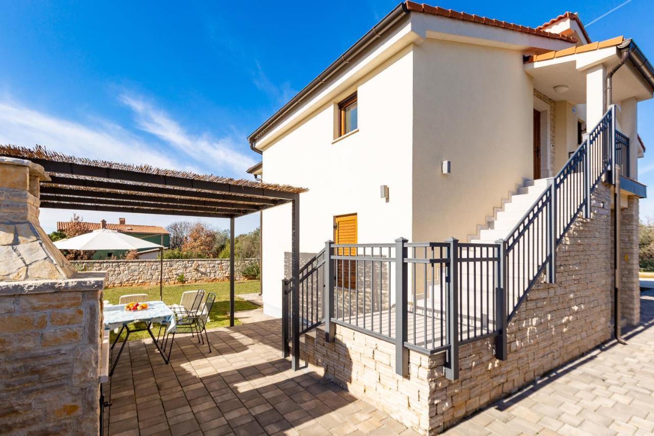 Apartments Krusec Pula Exterior foto